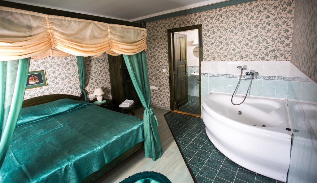 Katariina Guesthouse Раквере Екстер'єр фото