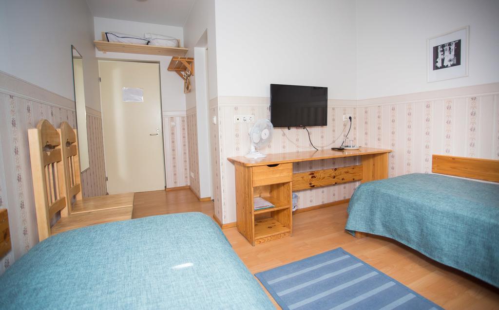 Katariina Guesthouse Раквере Екстер'єр фото