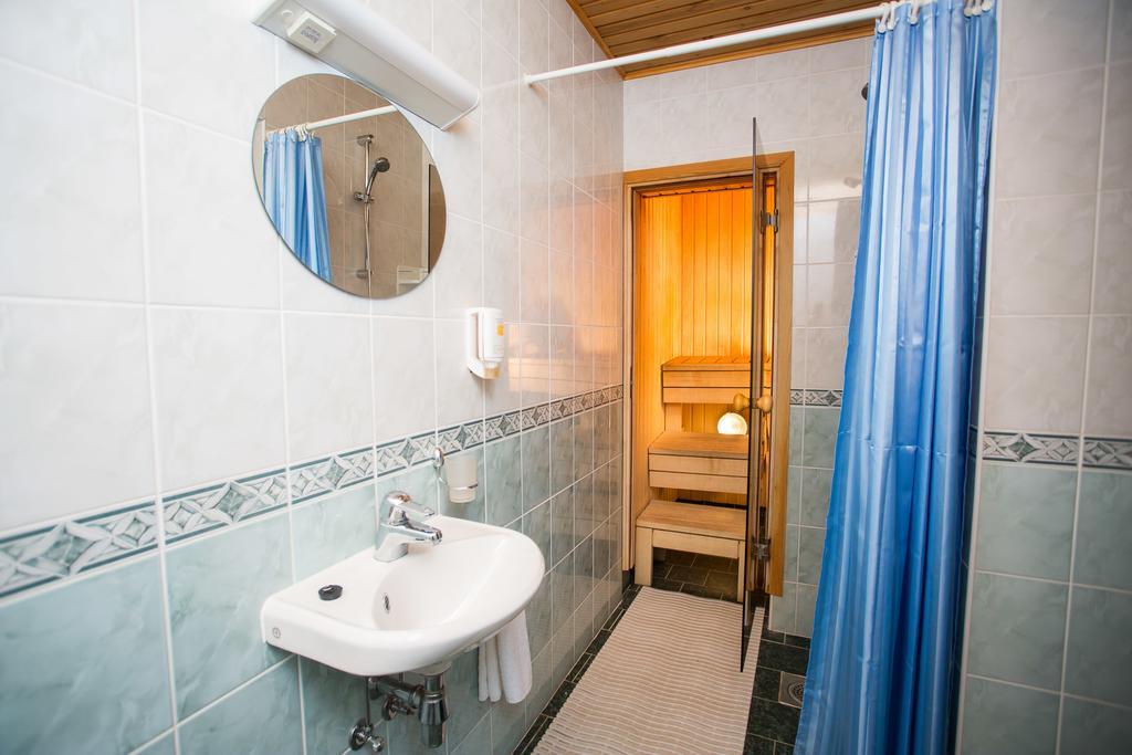 Katariina Guesthouse Раквере Екстер'єр фото