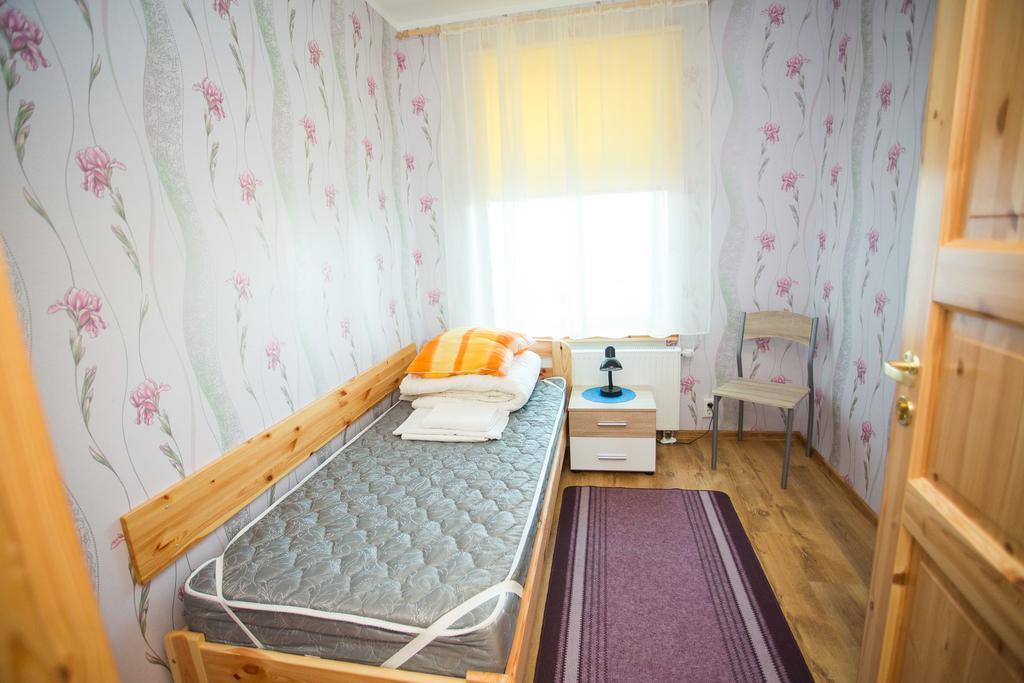 Katariina Guesthouse Раквере Екстер'єр фото