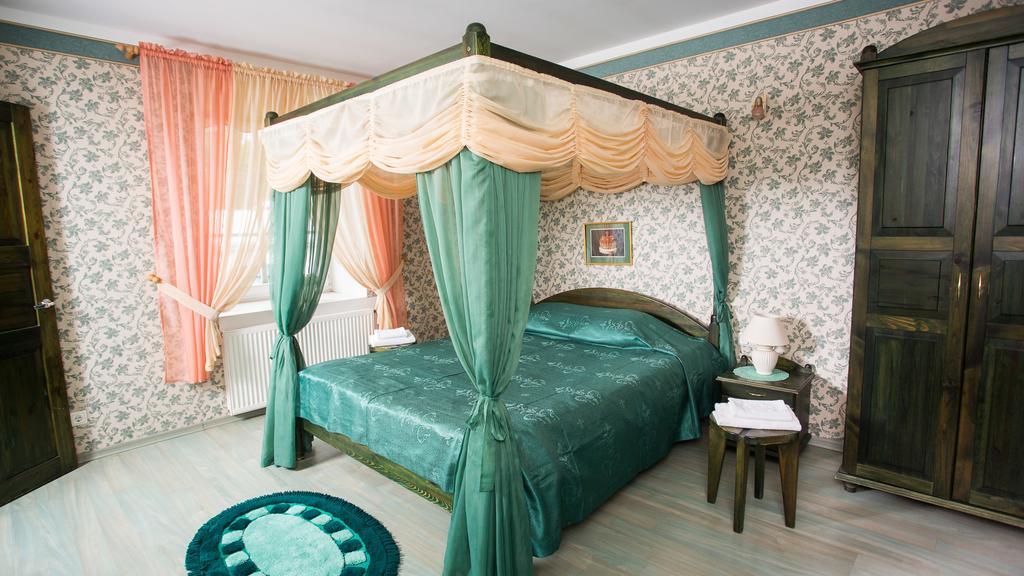 Katariina Guesthouse Раквере Екстер'єр фото
